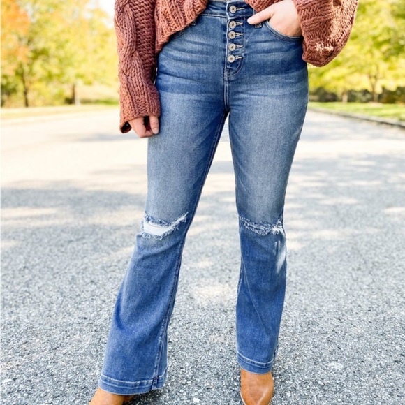 Kancan Sexy AF 31” High Rise Button Down Trouser Flare Jeans Distressed 1, NWT - Picture 2 of 6